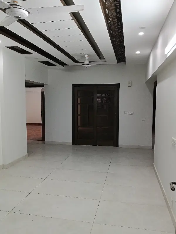 591093598-800×600